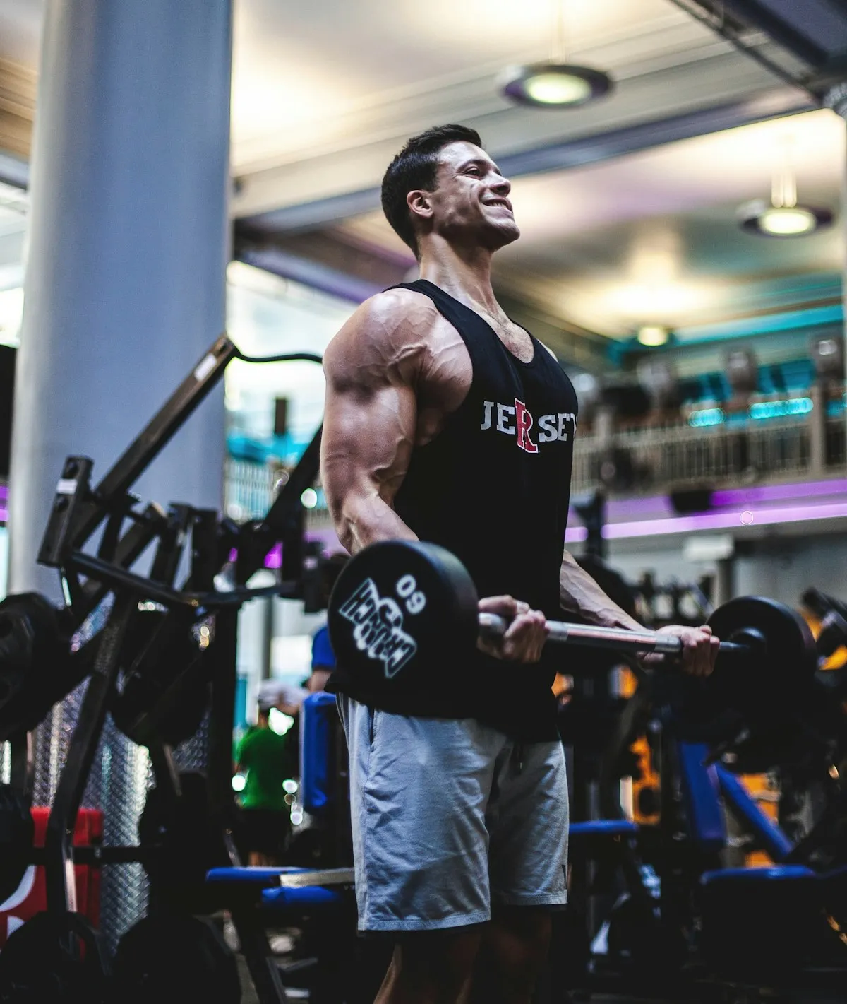 Sachets de protéines en poudre avec labels bio AB et Eurofeuille européen — comparaison whey bio certifiée vs whey conventionnelle